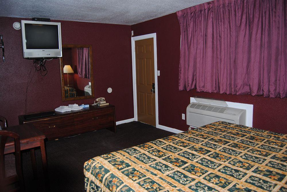 Relax Inn Of Medford Exteriér fotografie